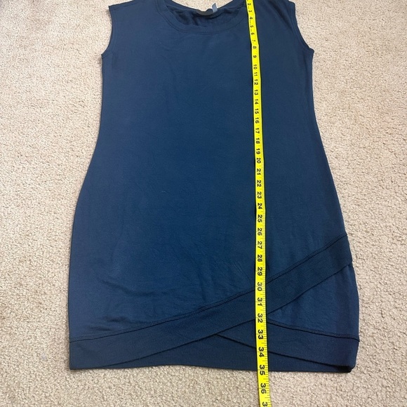 Athleta Hunter Green Criss Cross Bottom Dress Size S - Picture 8 of 8